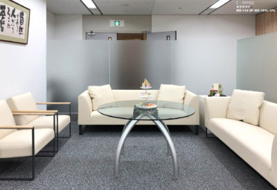 C – OFFICE  受付ホワイエ